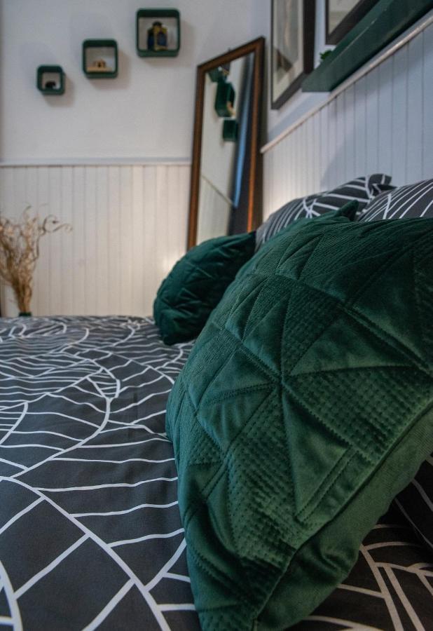 City Apartment Todor Пула Екстериор снимка